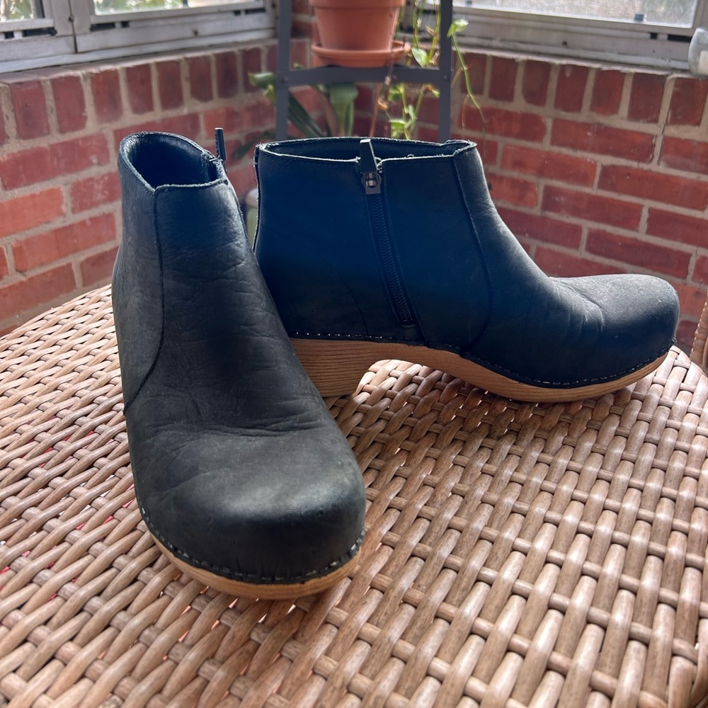 Dansko Maria Boot 39 Black